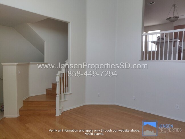 Building Photo - Gorgeous 3br/2.5ba Condo with 2 Car Garage...