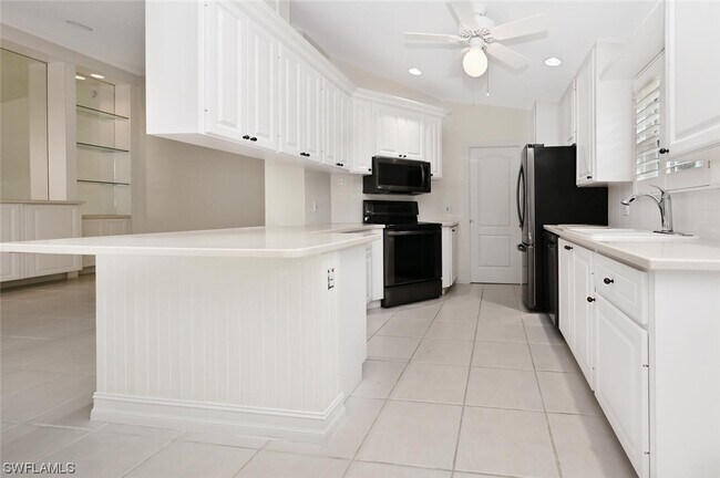 Foto del edificio - 3227 Barbados Ln