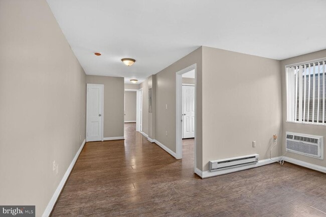 Building Photo - 4430 Martin Luther King Jr Ave SW