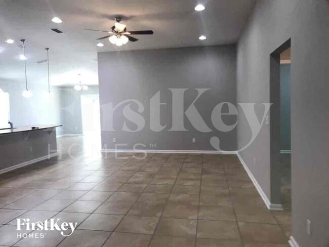 Building Photo - 13319 Smithwick Ln