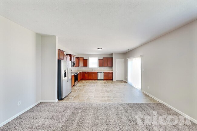 Building Photo - 303 Gale Ct