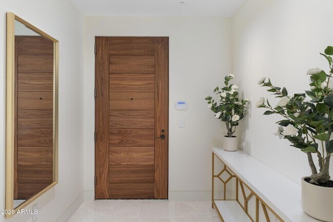 Photo - 6587 N Palmeraie Boulevard Unit 2015 Apartment