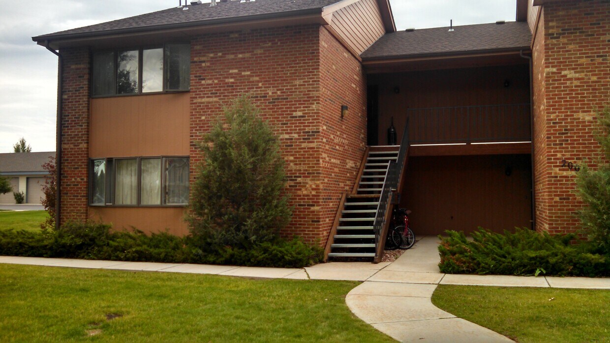 1920 Reynolds St Unit E, Laramie, WY 82072 Apartments in Laramie, WY
