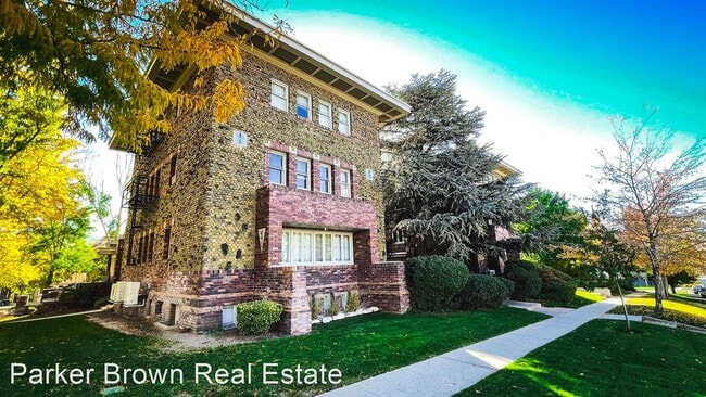 Building Photo - 1 br, 1 bath House - 86 B Street #11