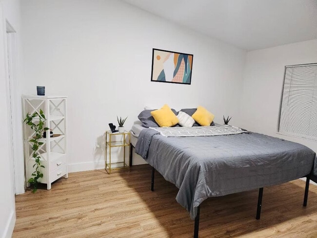 Building Photo - 20423 NW 29th Pl