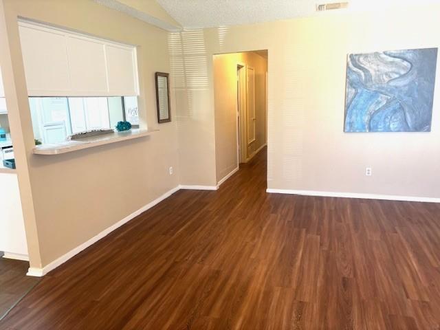 Foto del edificio - 328 Spring Branch Ln