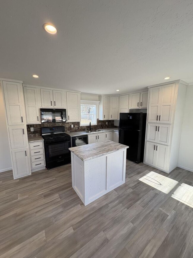 Building Photo - 19900 128th St