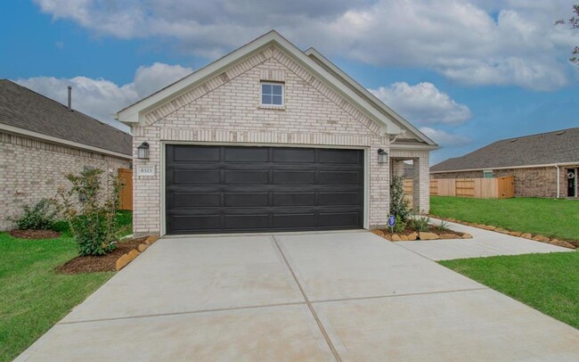 Foto del edificio - 8323 Blue Shell Ln
