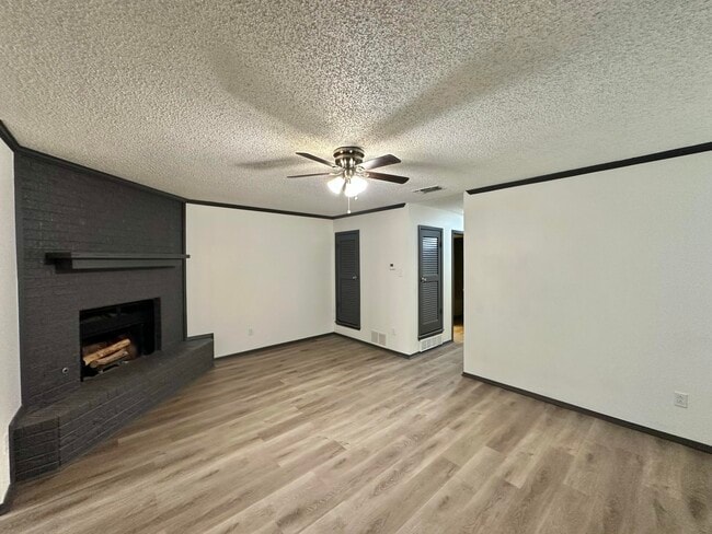 Foto del edificio - 7410 Avenue W
