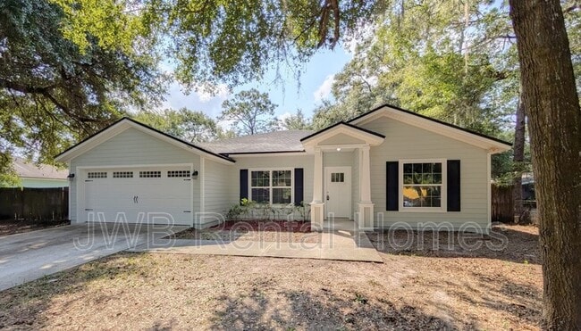 Building Photo - 10638 Akers Dr S