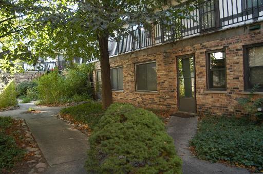 Primary Photo - 1255 W Belden Ave