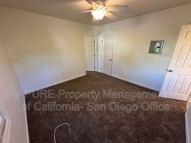 Building Photo - 405 N Juniper St