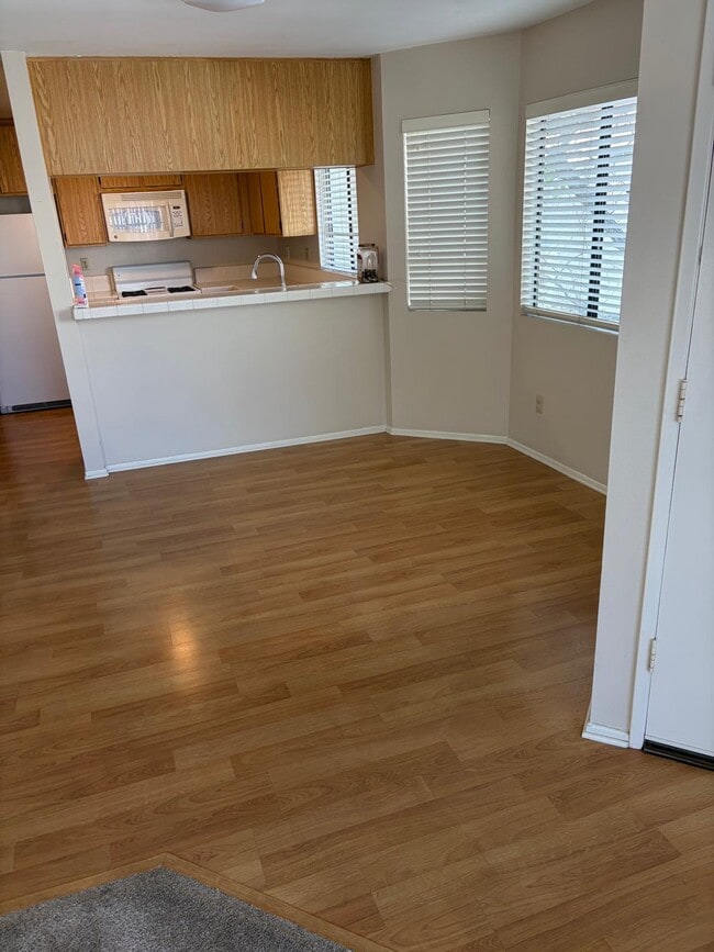 Building Photo - 1137 Mission Verde Dr