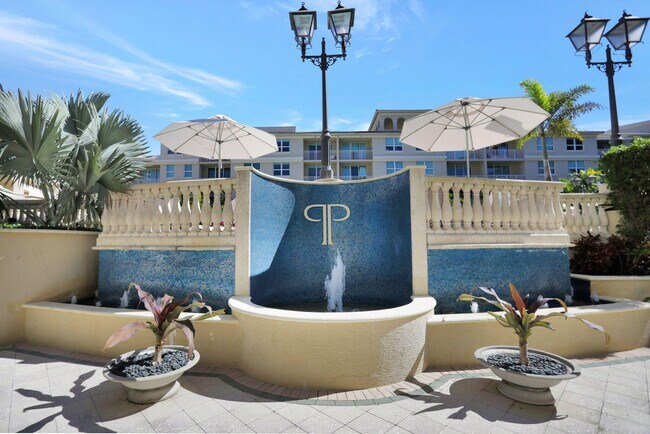 Foto del edificio - 99 SE Mizner Blvd