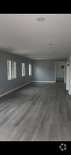 Building Photo - 8136 Walnut Dr