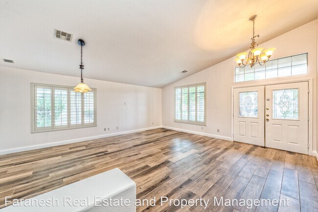 Foto del edificio - 3 br, 2 bath House - 807 Baymist Ave