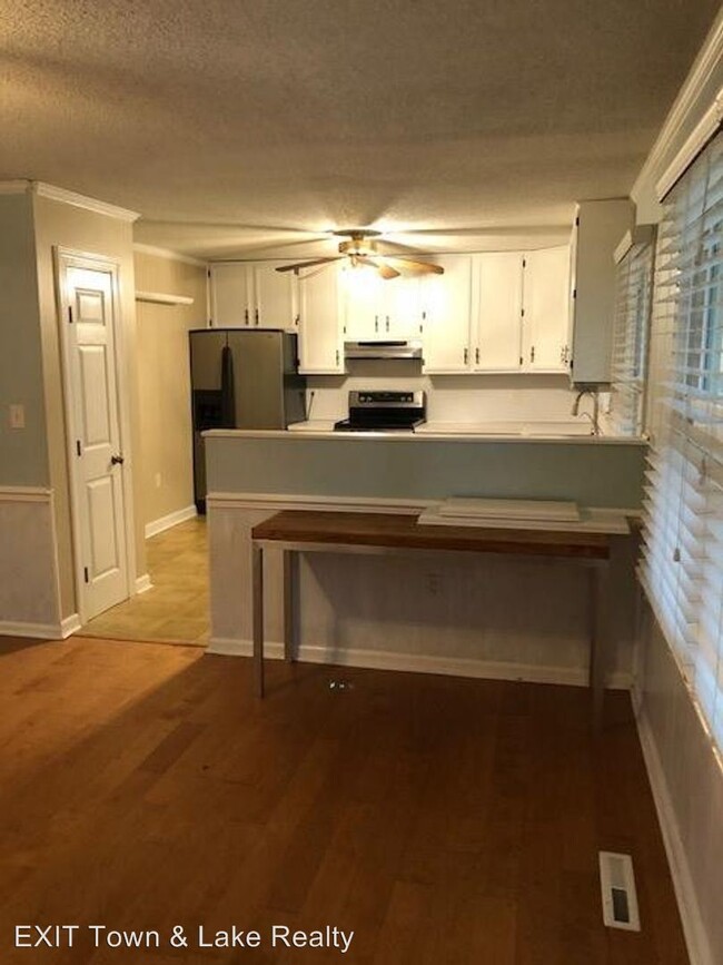 Building Photo - 3 br, 2 bath House - 216 Tanglewood Drive