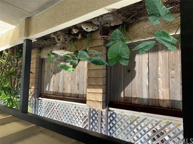 Building Photo - 120 Avenida Buena Ventura