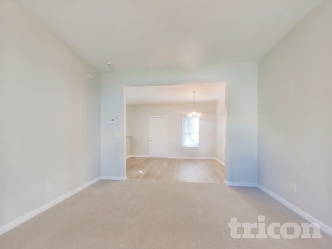 Building Photo - 47 Wyndham Ct