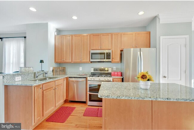 Foto del edificio - 5035 Potomac Highlands Cir