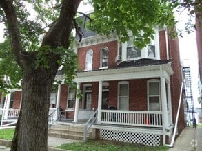 Building Photo - 652 Pennsylvania Ave