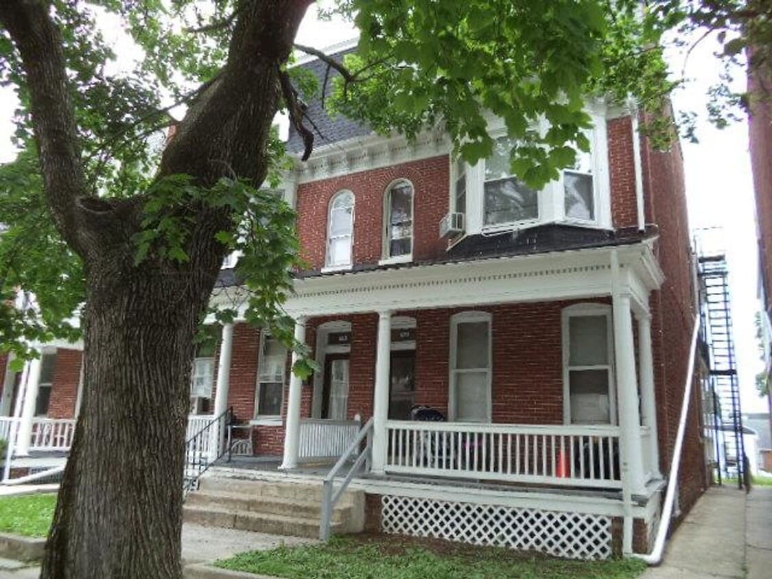 Primary Photo - 652 Pennsylvania Ave