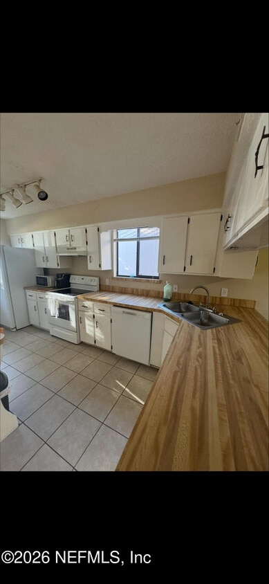 Building Photo - 4509 Windergate Dr