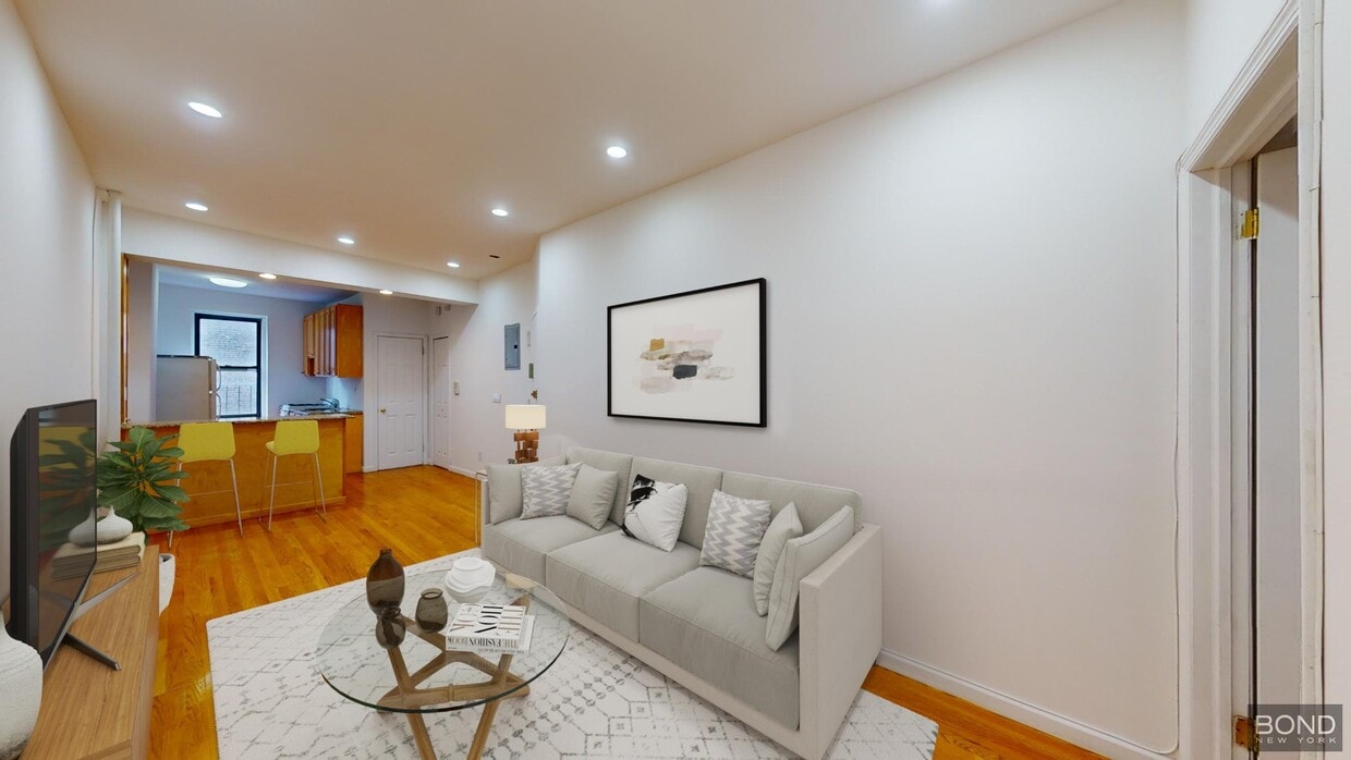 Primary Photo - 1460 Second Avenue
