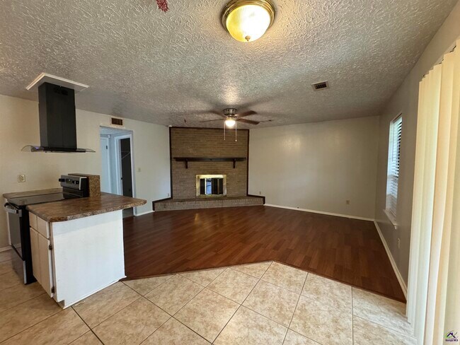 Foto del edificio - 107 Turtle Creek Dr