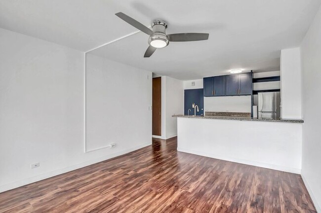 Building Photo - 1050 Kinau St