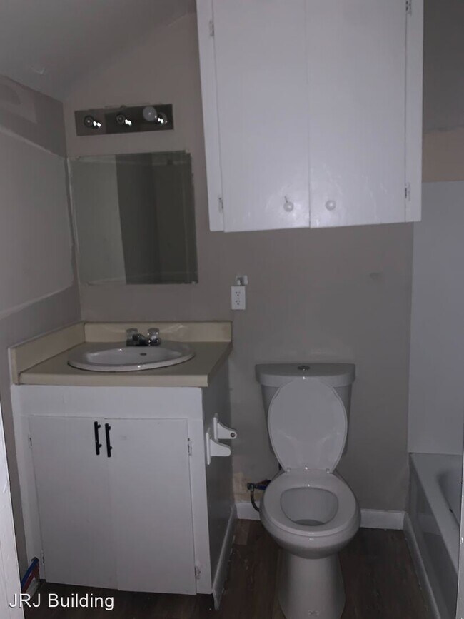 Foto del edificio - 1 br, 1 bath House - 1720 B Short 17th