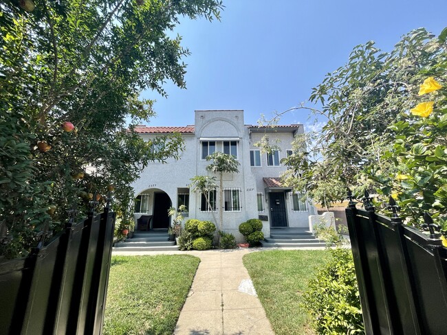 Building Photo - 2323 3rd Ave