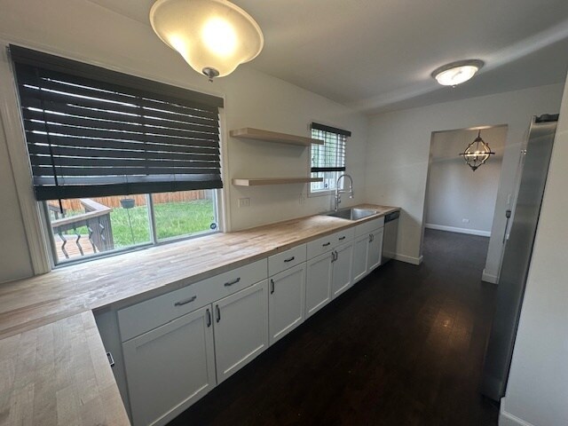 Foto del edificio - 1140 Greensfield Dr