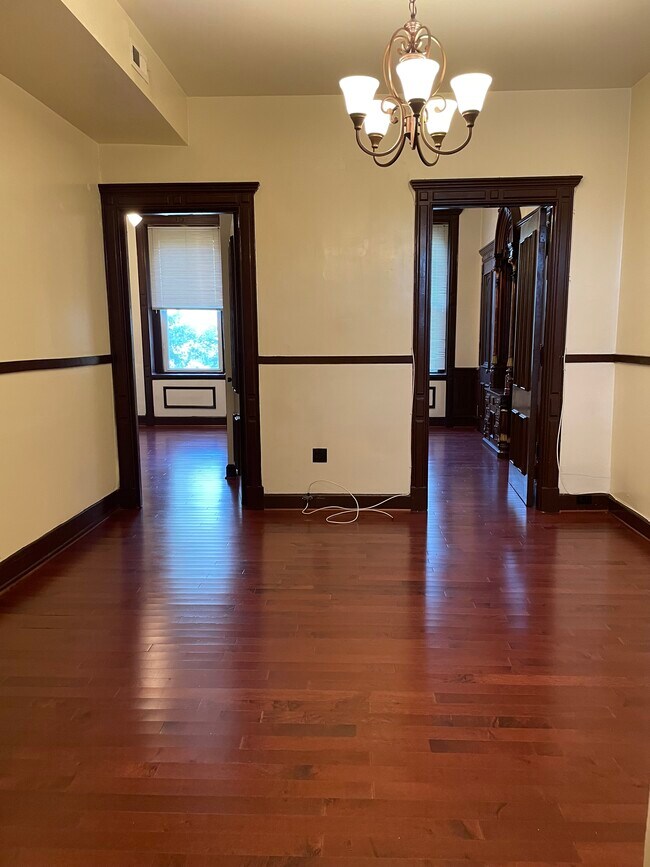Foto del edificio - 1711 Spring Garden St