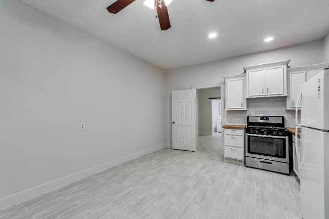 Foto del edificio - 7133 Avenue C