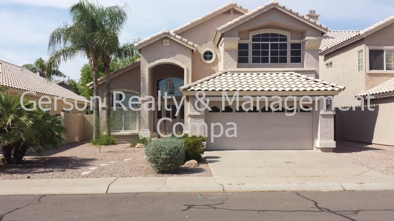 Primary Photo - 262 W Los Arboles Dr