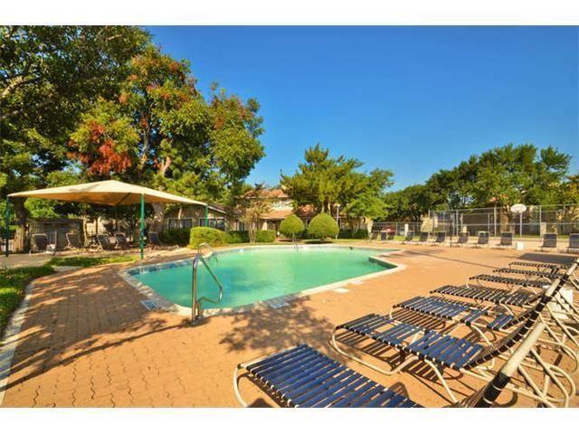 Foto del edificio - 10616 Mellow Meadow Dr