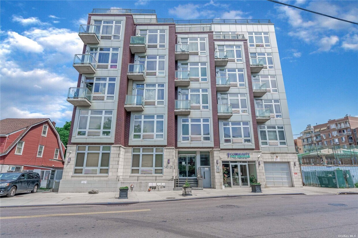 Primary Photo - 140-21 32nd Ave