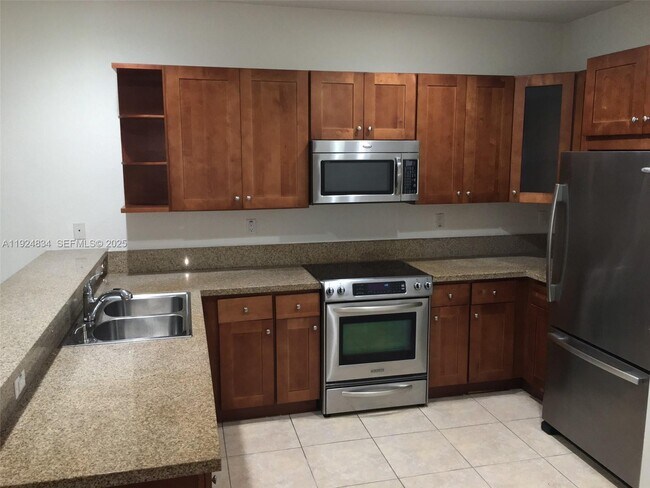 Foto del edificio - 7540 NW 114th Pl