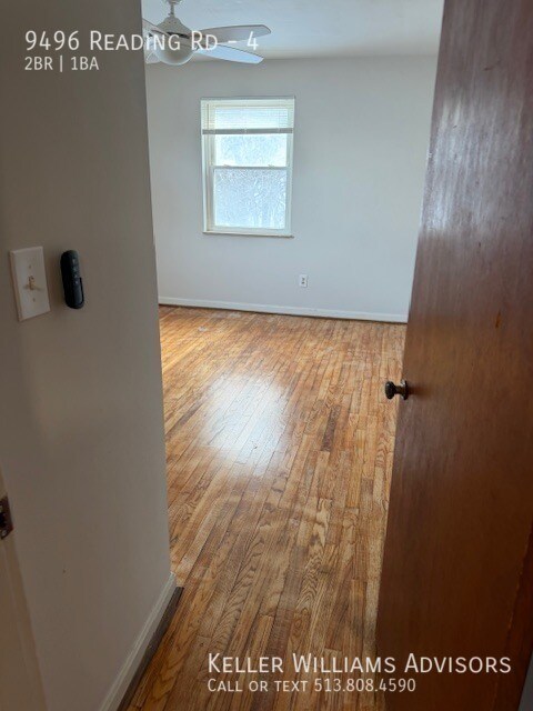 Foto del edificio - 9496 Reading Rd