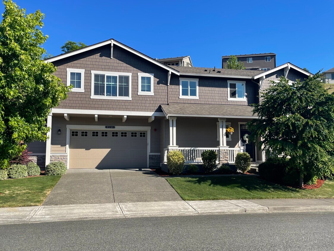Foto principal - 10904 171st Ave E