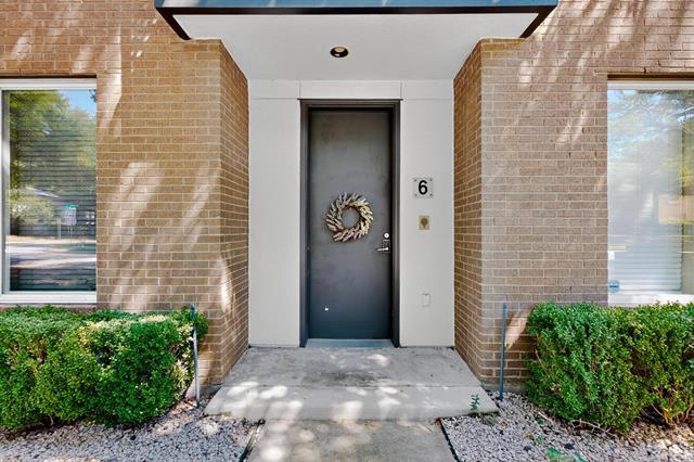 Building Photo - 4330 McKinney Ave