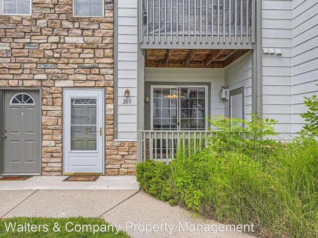Building Photo - 2 br, 2 bath House - 10381 Cook Way #203