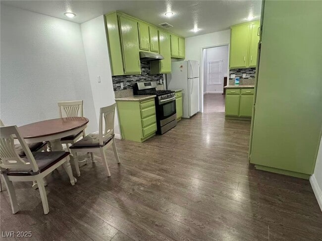 Building Photo - 7333 Coffeyville Ave