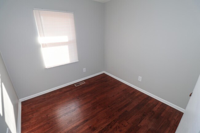 Foto del edificio - 601 Mulberry Ln