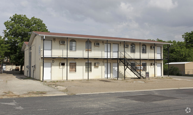 Building Photo - Twin Apartments