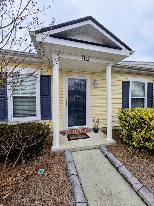 Building Photo - 7112 Belize Dr