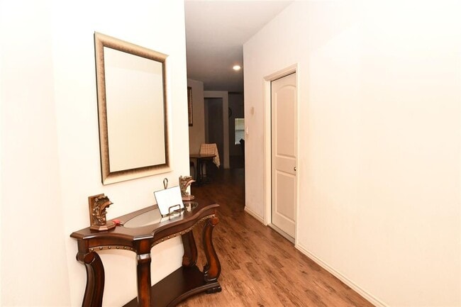 Building Photo - 15423 Rancho Joya Wy