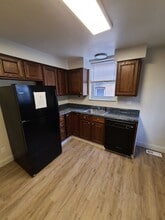 Building Photo - 411 McKee Pl
