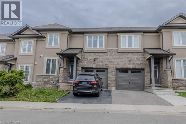 Building Photo - 120 Vineberg Dr
